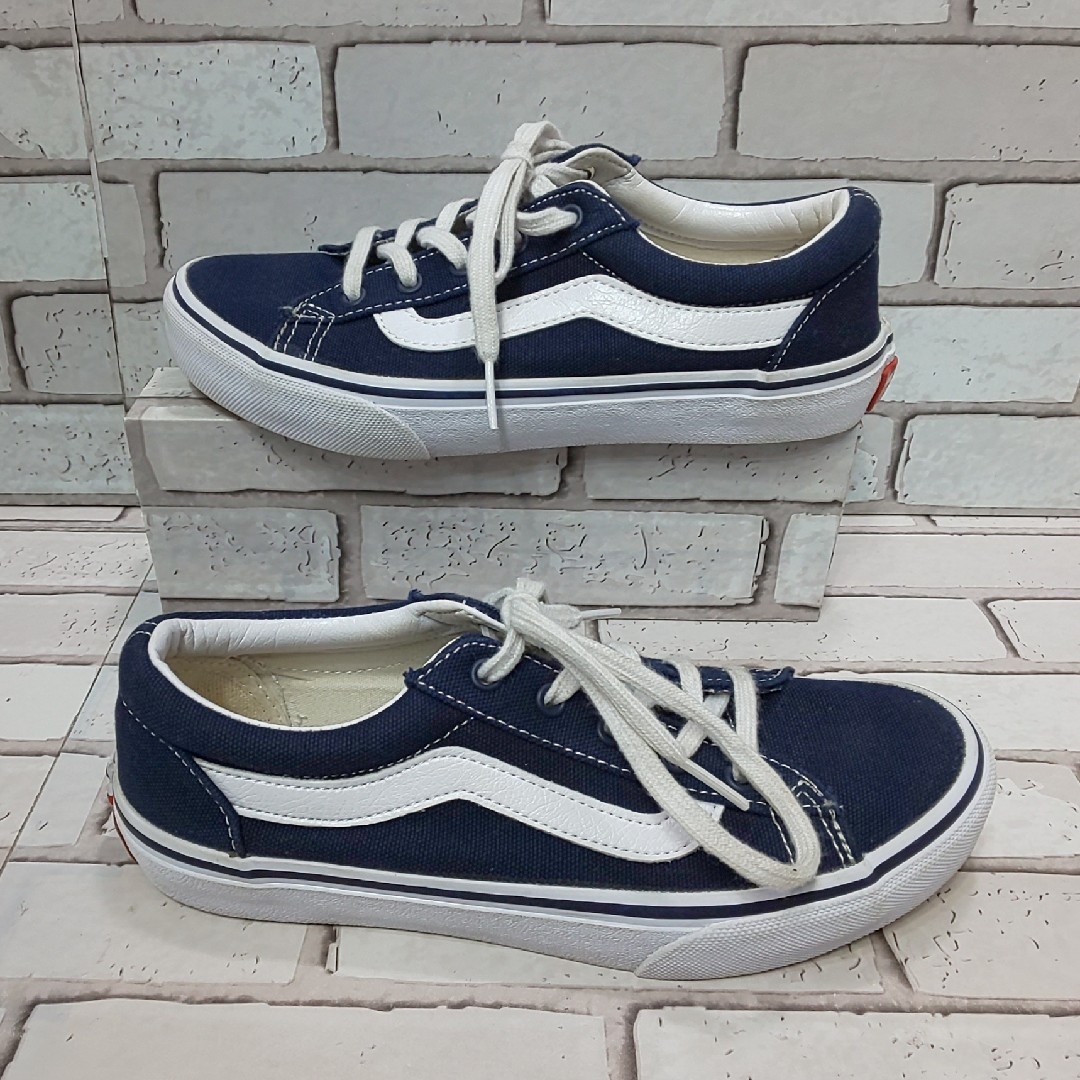 VANS(ヴァンズ)の【VANS】RIPPER バンズ リッパー スニーカー ネイビー レディースの靴/シューズ(スニーカー)の商品写真