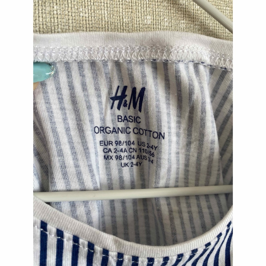 H&M(エイチアンドエム)のH&M  ワンピース2枚セット　size104 キッズ/ベビー/マタニティのキッズ服女の子用(90cm~)(ワンピース)の商品写真