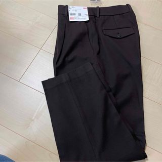 ユニクロ(UNIQLO)のユニクロ　ヒートテックタックテーパード パンツ(カジュアルパンツ)