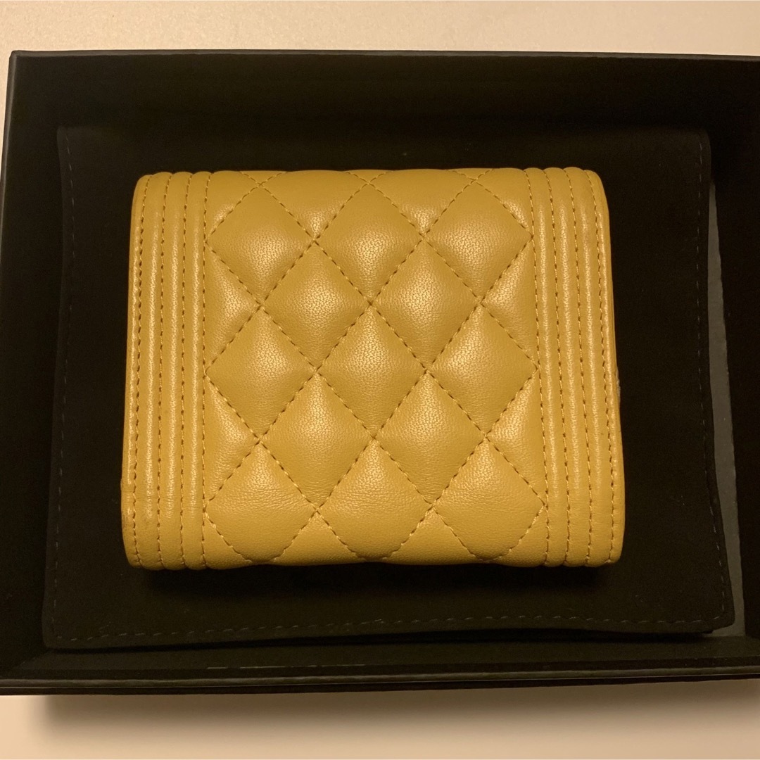 CHANEL(シャネル)のCHANEL ボーイシャネル 三つ折財布 レディースのファッション小物(財布)の商品写真