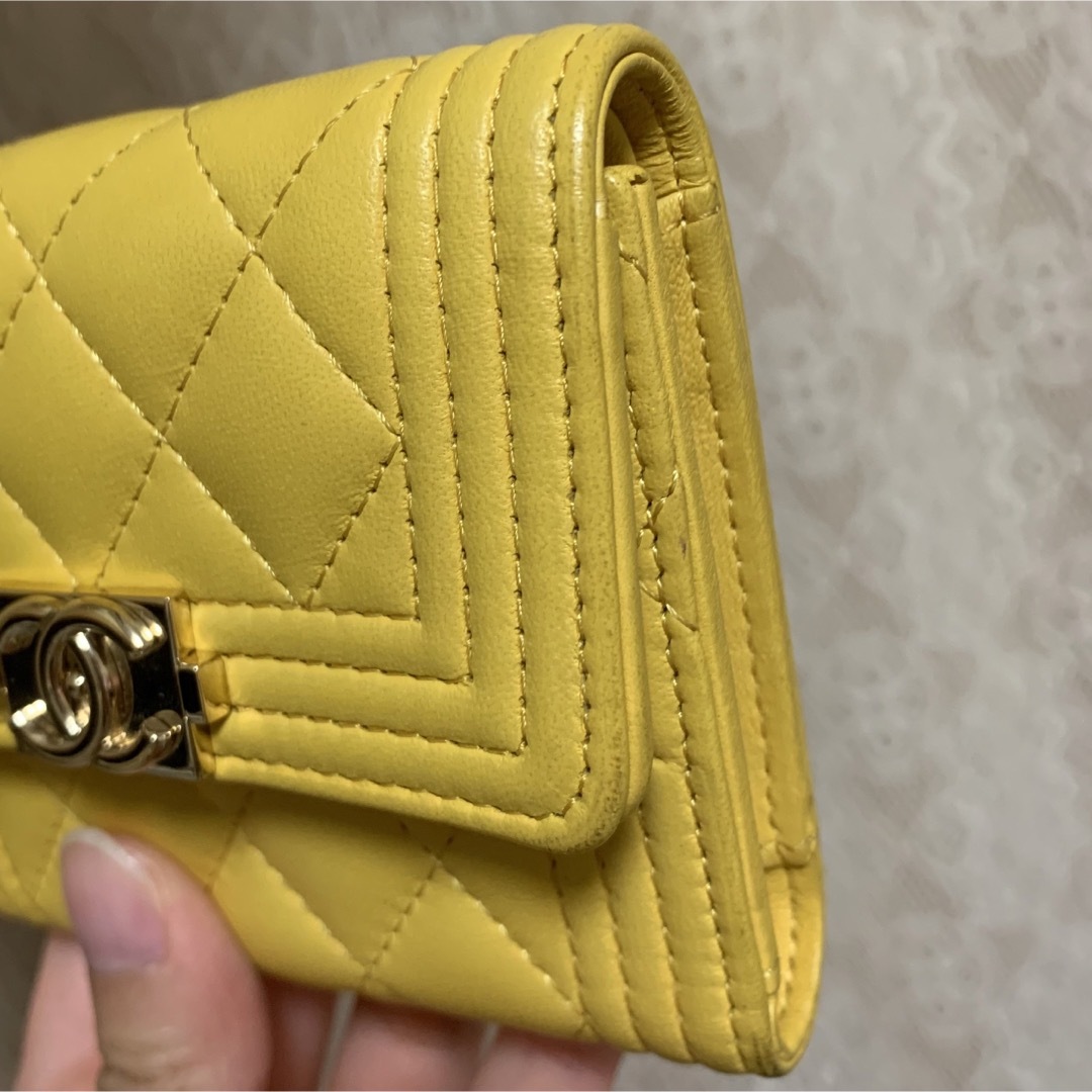 CHANEL(シャネル)のCHANEL ボーイシャネル 三つ折財布 レディースのファッション小物(財布)の商品写真