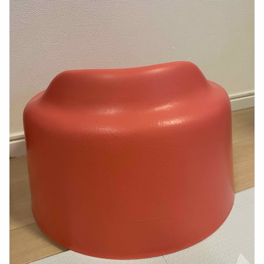 Bumbo(バンボ)のバンボ Bumbo キッズ/ベビー/マタニティのキッズ/ベビー/マタニティ その他(その他)の商品写真