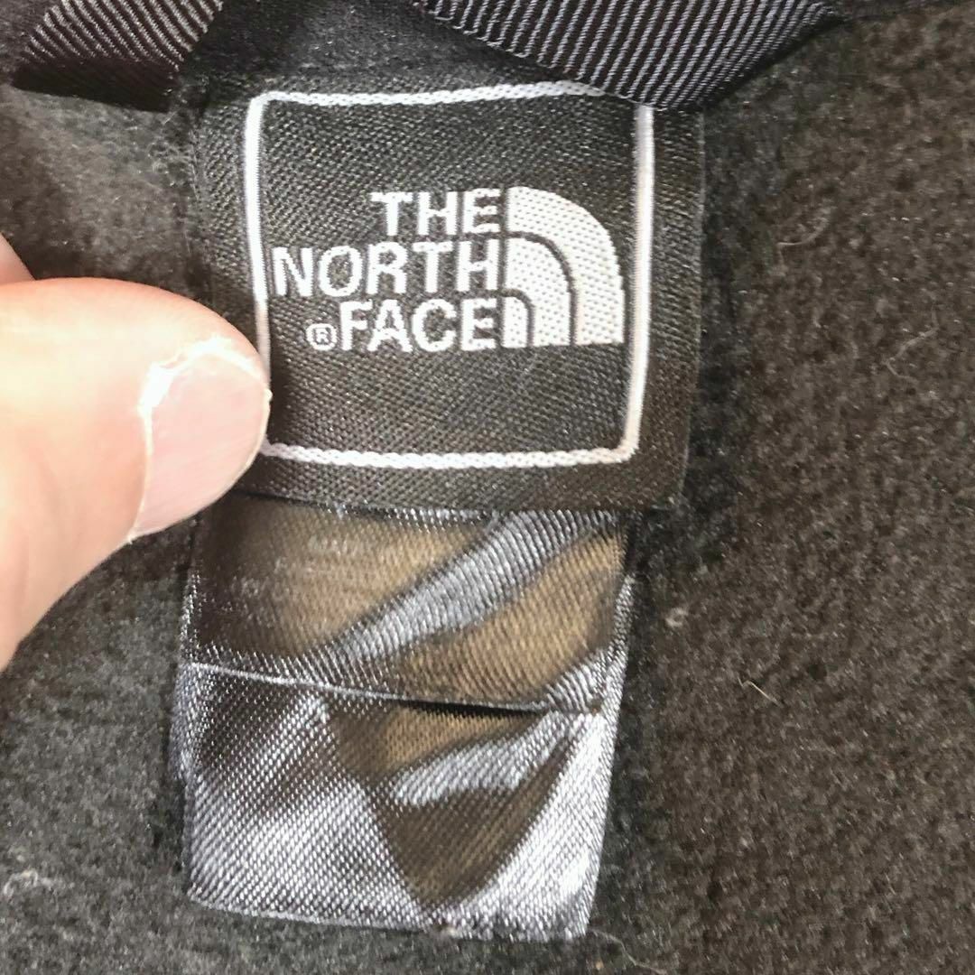 THE NORTH FACE(ザノースフェイス)の古着　ノースフェイス　フリース　ジャケット　キッズ　黒　ブラック キッズ/ベビー/マタニティのキッズ服男の子用(90cm~)(ジャケット/上着)の商品写真