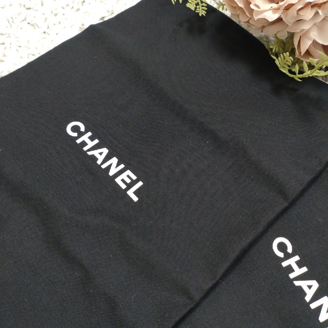 CHANEL(シャネル)の♥新品CHANEL♥の布袋 レディースのバッグ(ショップ袋)の商品写真