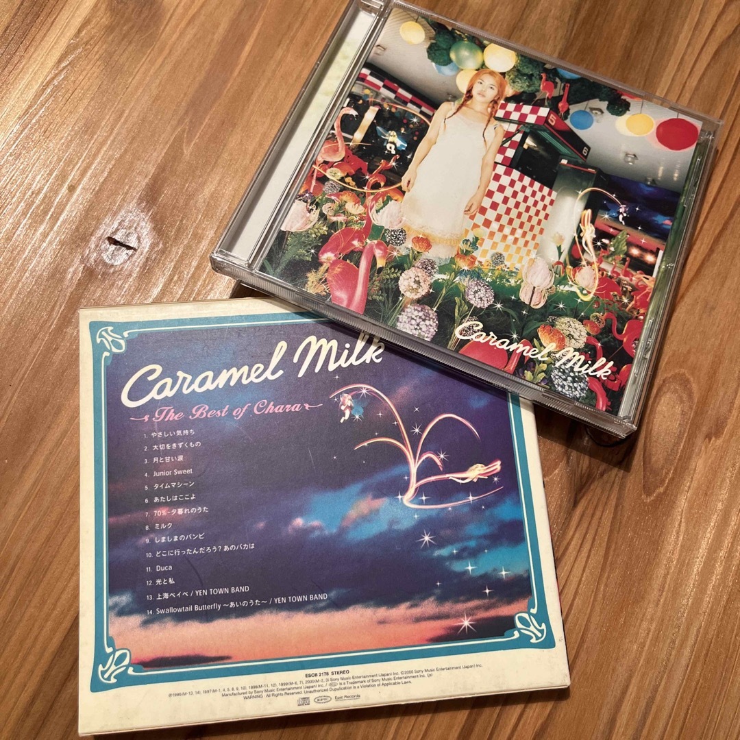 Caramel　Milk〜THE　BEST　OF　CHARA〜 エンタメ/ホビーのCD(ポップス/ロック(邦楽))の商品写真