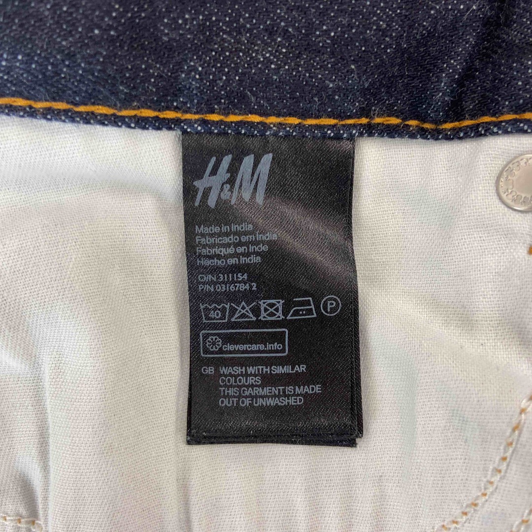 H&M(エイチアンドエム)のH＆M エイチアンドエム メンズ デニム ジーンズ ボタンフライ スリム　ローウエスト メンズのパンツ(デニム/ジーンズ)の商品写真