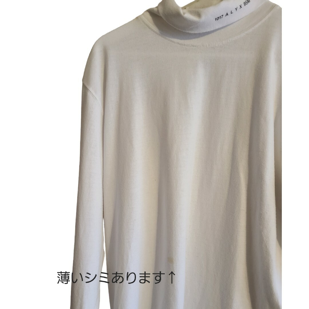 1017 ALYX  9SMアリクス タートルネック シャツホワイト XL メンズのトップス(Tシャツ/カットソー(七分/長袖))の商品写真