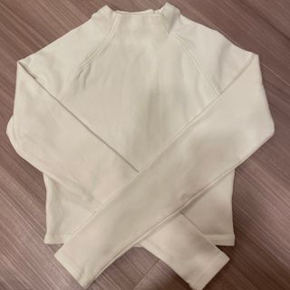 ザラ(ZARA)のZARA ショート丈トップス(カットソー(長袖/七分))