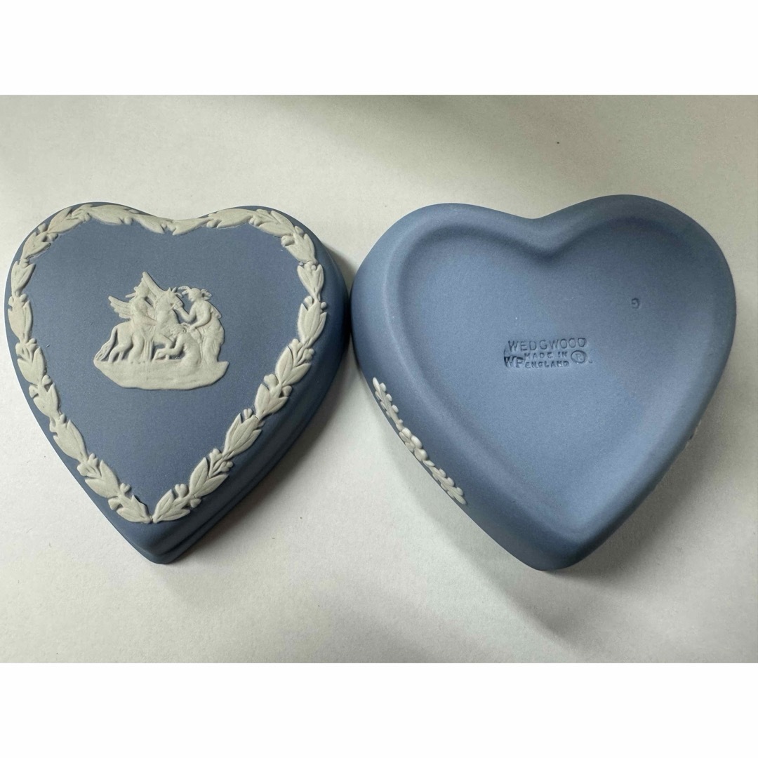 WEDGWOOD(ウェッジウッド)の美品　未使用　ウェッジウッド　ジャスパーウェア エンタメ/ホビーの美術品/アンティーク(陶芸)の商品写真