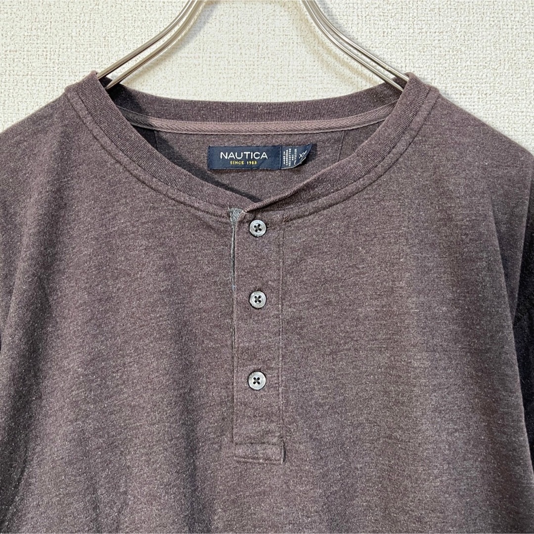 NAUTICA(ノーティカ)の【ノーティカ】ヘンリーネックロンT　ダークブラウン　無地　長袖Tシャツ81 メンズのトップス(Tシャツ/カットソー(七分/長袖))の商品写真