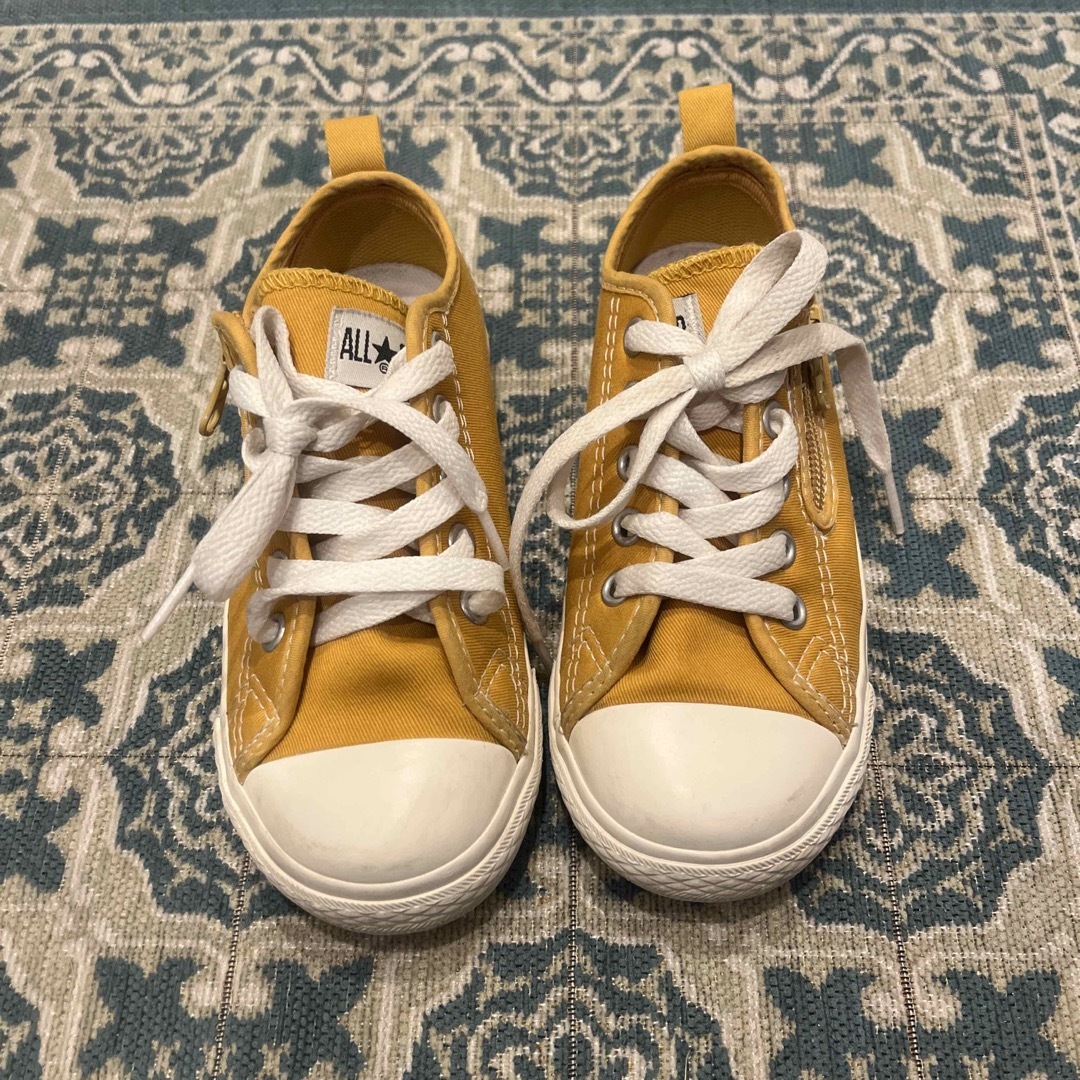 CONVERSE(コンバース)のコンバース　オールスター　19.0 キッズ/ベビー/マタニティのキッズ靴/シューズ(15cm~)(スニーカー)の商品写真