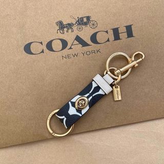 コーチ(COACH)のキーホルダー　キーケース　キーリング　ホワイト　ブラック(キーホルダー)