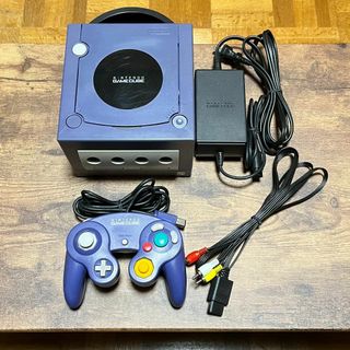 ニンテンドーゲームキューブ(ニンテンドーゲームキューブ)のニンテンドー　ゲームキューブ　GAMECUBE　本体　バイオレット　動作品　③(家庭用ゲーム機本体)