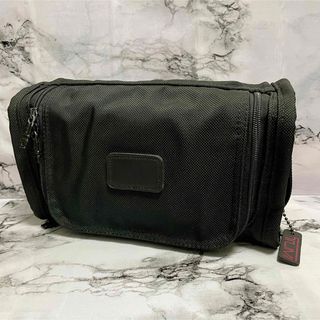 トゥミ(TUMI)のTUMI セカンドバッグ　ポーチ　クラッチバッグ　バリスティックナイロン(セカンドバッグ/クラッチバッグ)