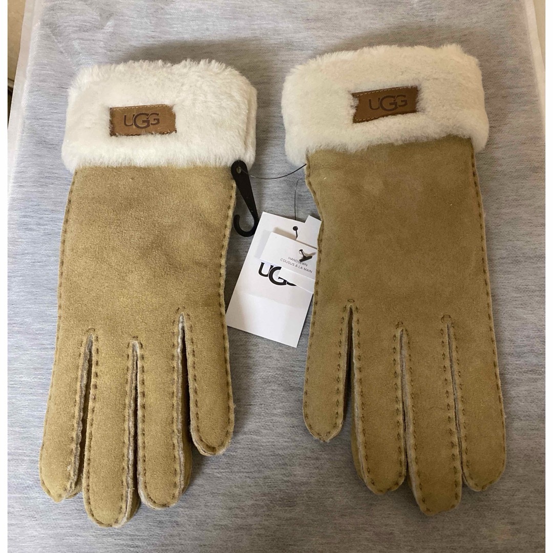 アグ　UGG手袋 17369 W TURN CUFF GLOVE チェスナット | フリマアプリ ラクマ