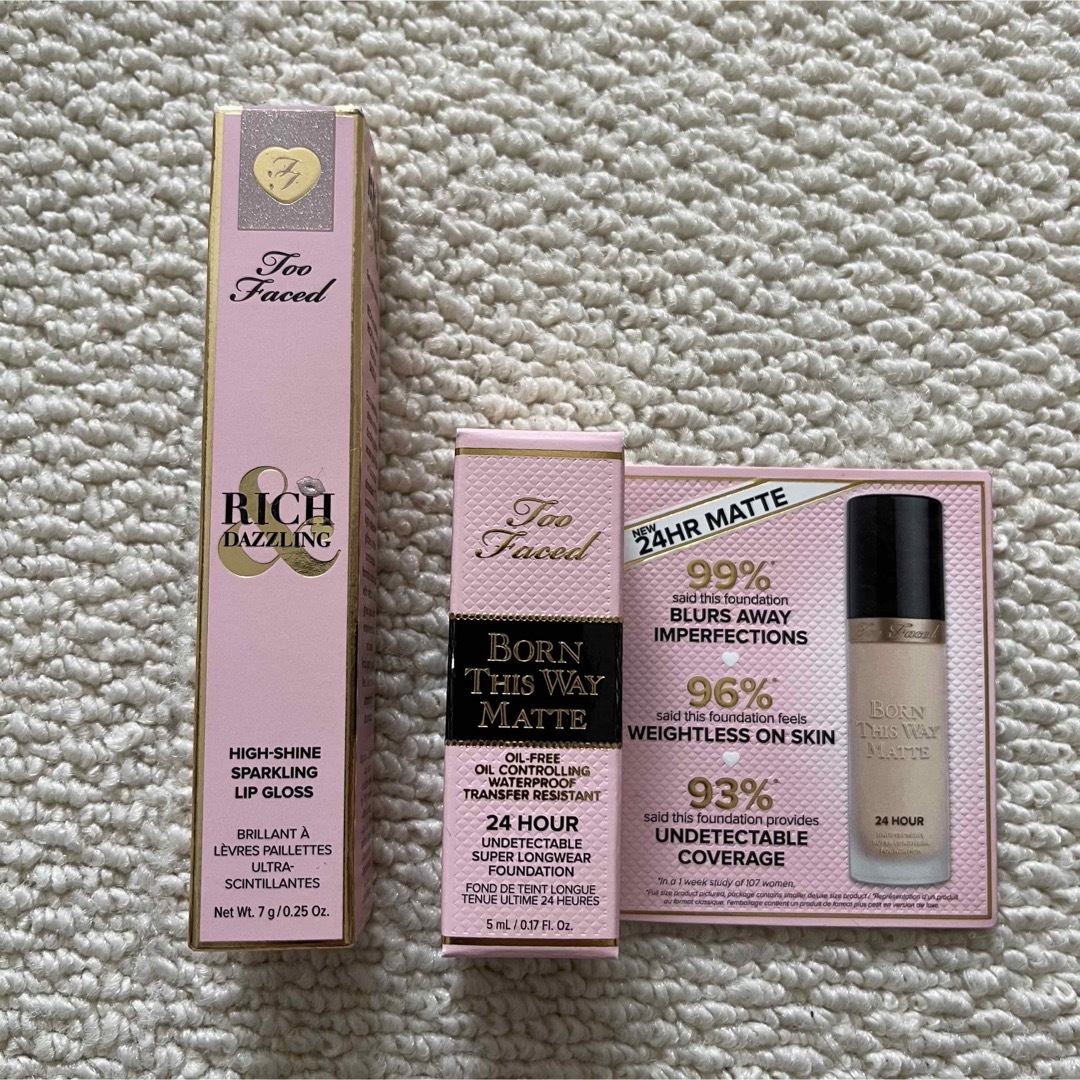 Too Faced(トゥフェイス)のトゥーフェイスド　リップグロス　ファンデーション コスメ/美容のベースメイク/化粧品(リップグロス)の商品写真