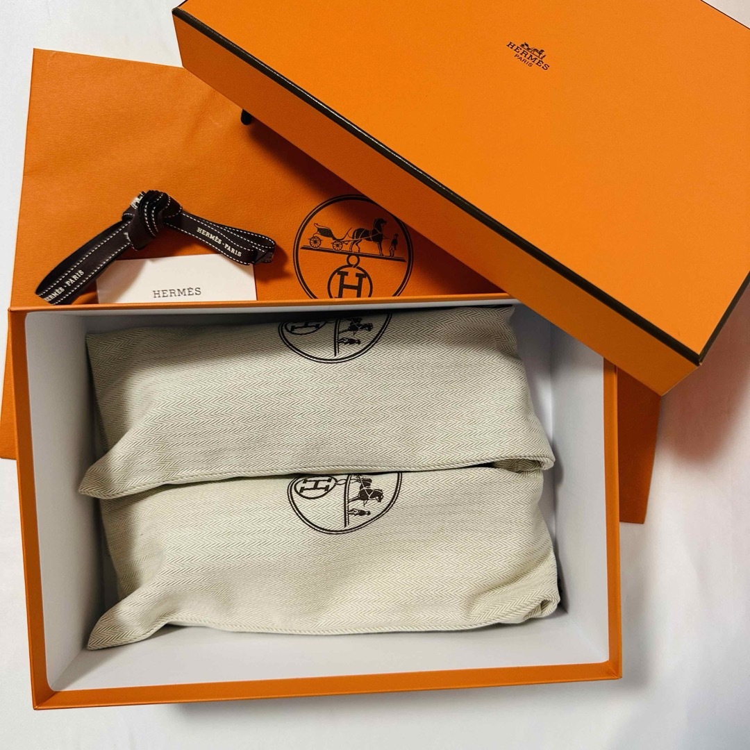 Hermes(エルメス)のHERMES エルメス バレエシューズ 《イノセント》  37.5 レディースの靴/シューズ(サンダル)の商品写真