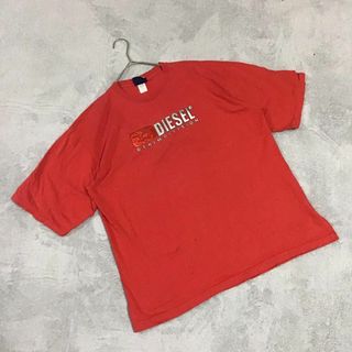 ディーゼル(DIESEL)の【DIESEL 】ディーゼル(XL) Tシャツ トップス　レッド　半袖　ロゴ(Tシャツ/カットソー(半袖/袖なし))