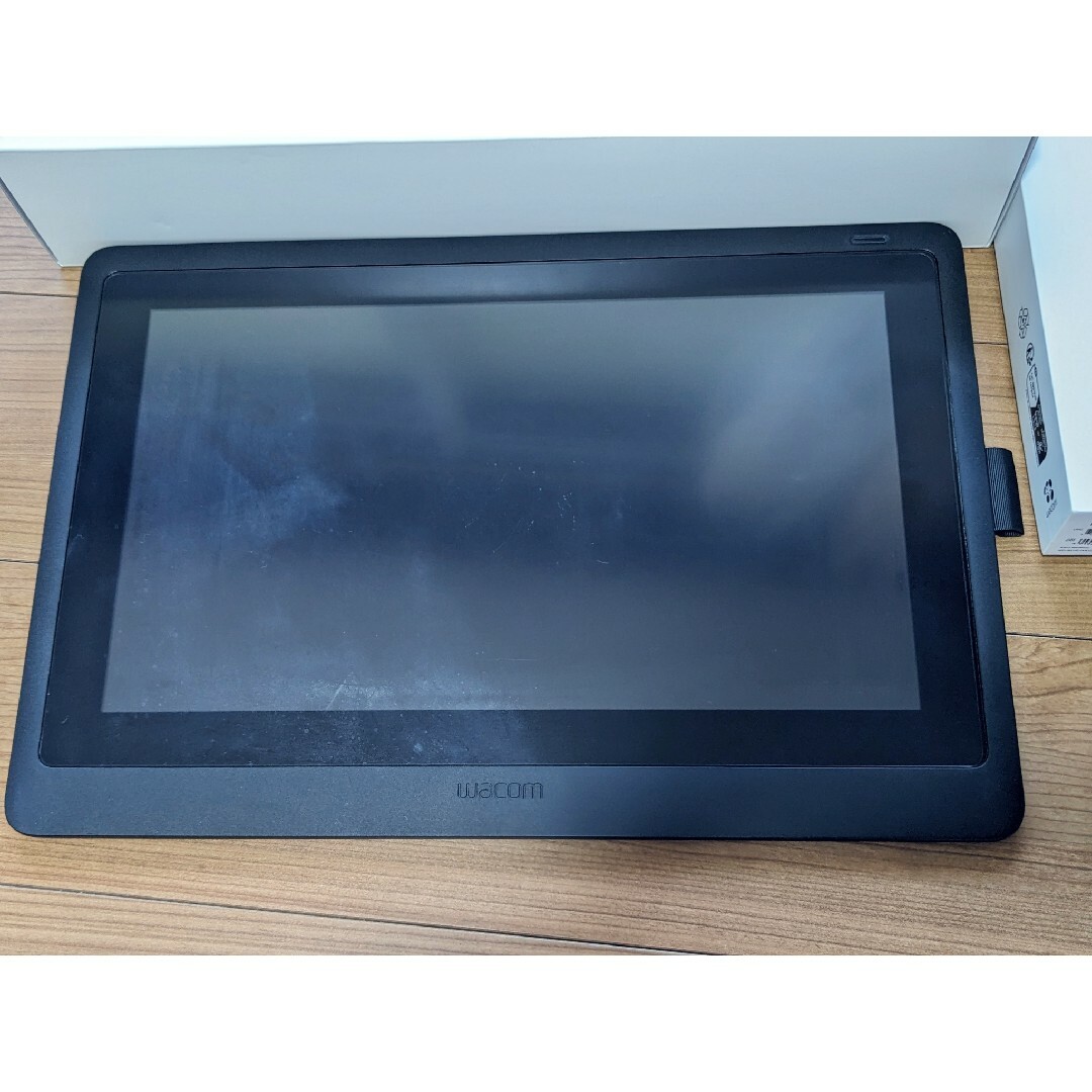 Wacom(ワコム)の【おまけ新品のプロペン2付き】 ワコム  Wacom Cintiq 16 液タブ スマホ/家電/カメラのPC/タブレット(タブレット)の商品写真