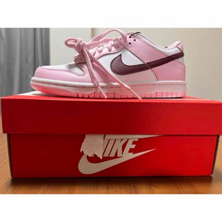 ナイキ(NIKE)のNIKE GS DUNK LOW TULIP PINK 22.5cm(スニーカー)