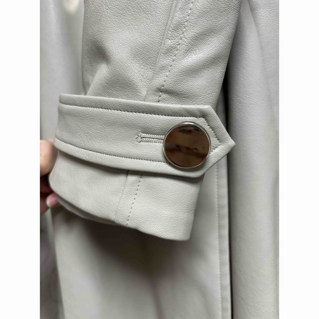 rienda(リエンダ)のリエンダ　レザートレンチコート レディースのジャケット/アウター(トレンチコート)の商品写真