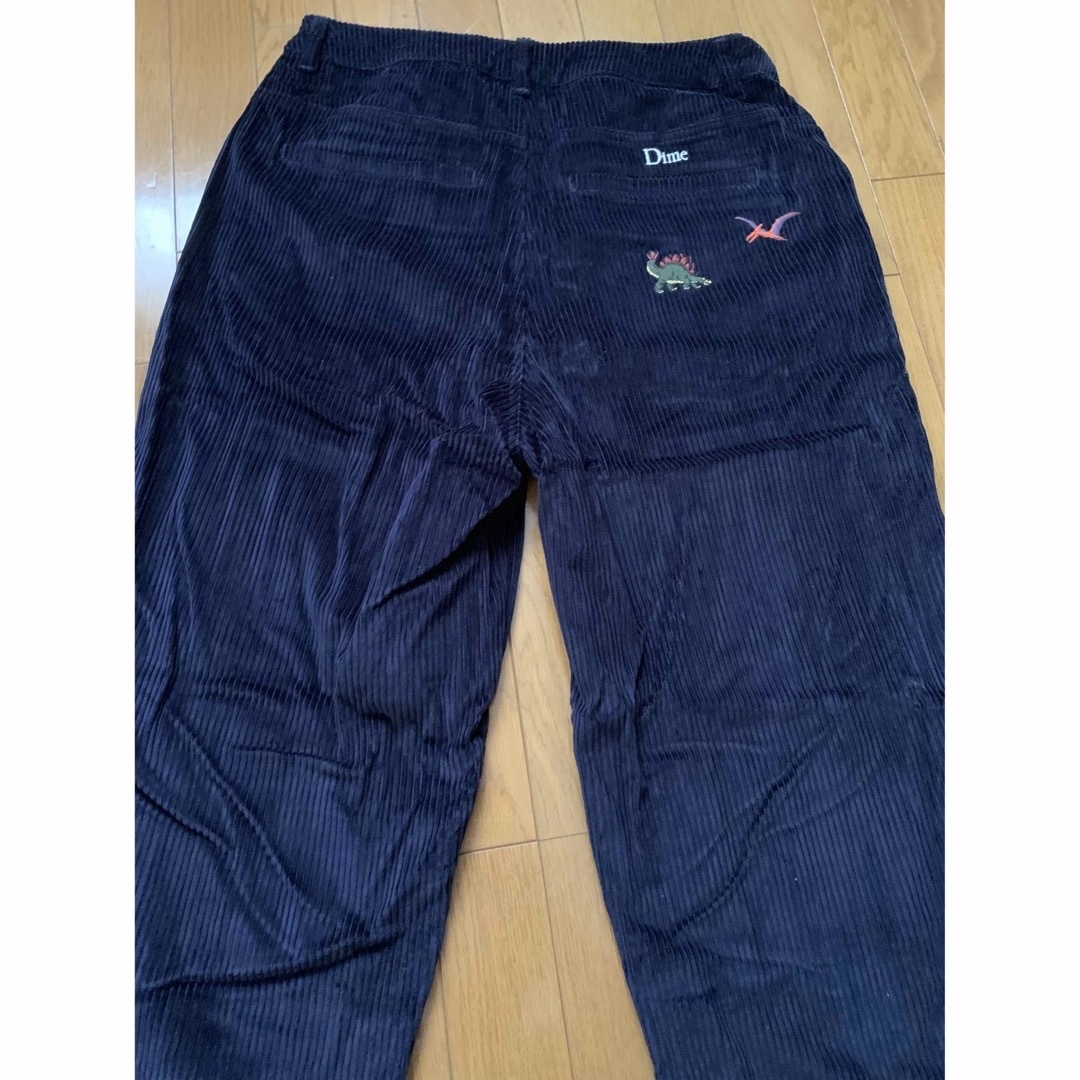 Supreme(シュプリーム)のdime dino baggy corduroy pants ネイビー メンズのパンツ(ワークパンツ/カーゴパンツ)の商品写真