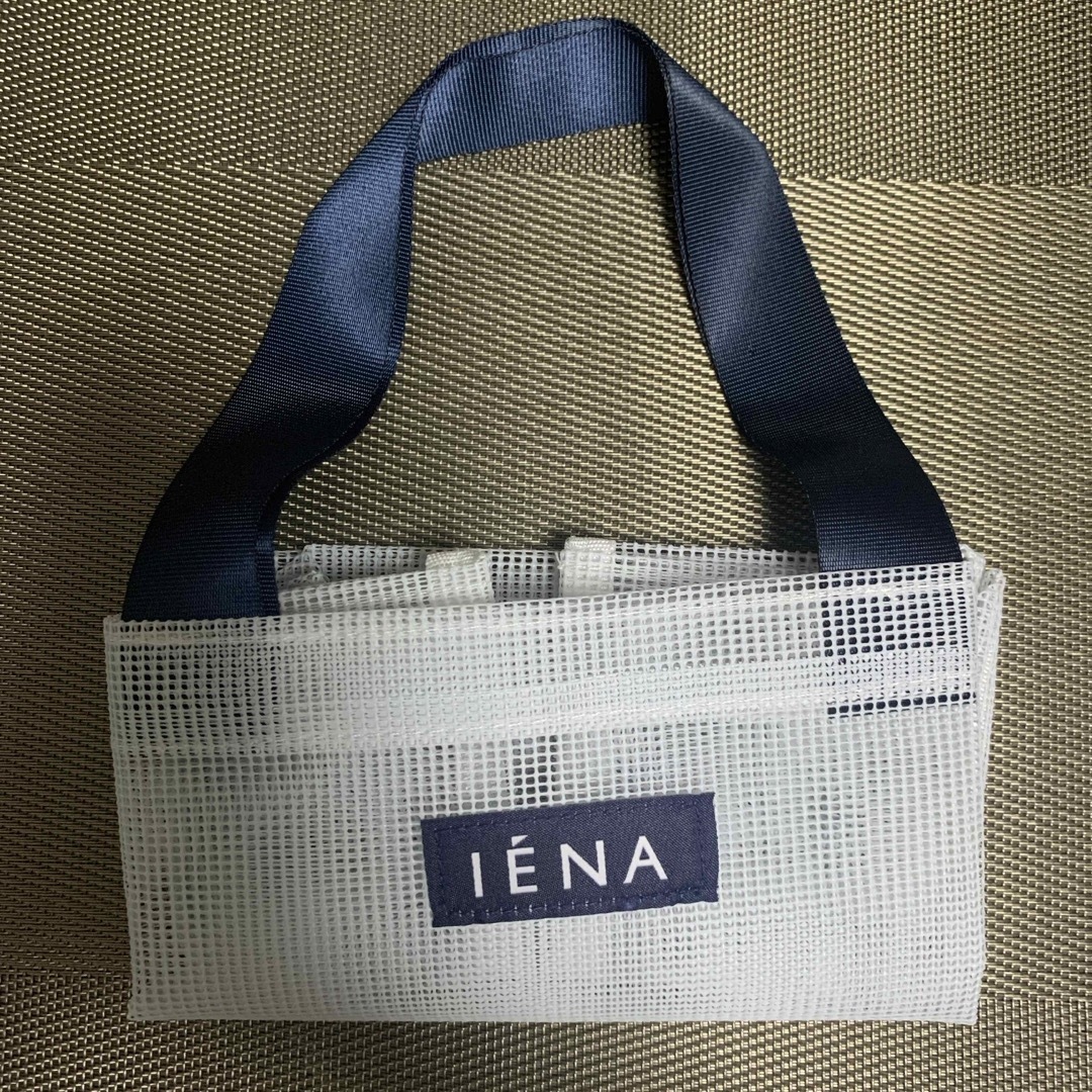 IENA(イエナ)のLEE4月号特別付録 レディースのバッグ(トートバッグ)の商品写真