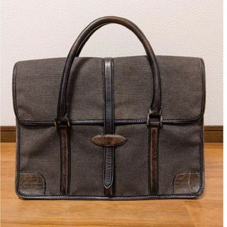 ベルルッティ(Berluti)の【最終値下！極希少！美品】ベルルッティ キャンバスレザーコンビバッグ(ビジネスバッグ)