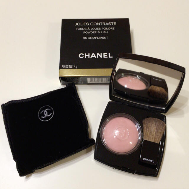 CHANEL(シャネル)の【新品】 CHANEL ジュ コントゥラスト 95 コンプリメント コスメ/美容のベースメイク/化粧品(チーク)の商品写真