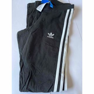 adidas - adidasレギンス