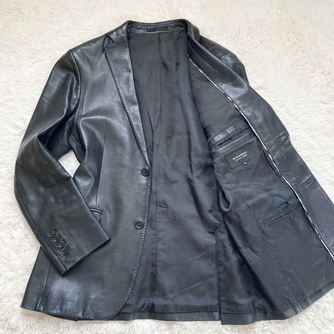 BURBERRY BLACK LABEL(バーバリーブラックレーベル)のバーバリーブラックレーベル 羊革 テーラードジャケット 裏地ホースロゴ 黒 M メンズのジャケット/アウター(テーラードジャケット)の商品写真
