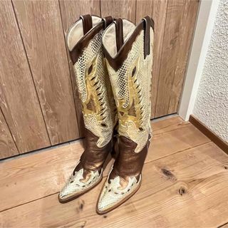 ドルチェ&ガッバーナ(DOLCE&GABBANA) ブーツ(レディース)の通販 100点 ドルチェ&ガッバーナ(DOLCE&GABBANA) ブーツ(レディース)の通販 100点