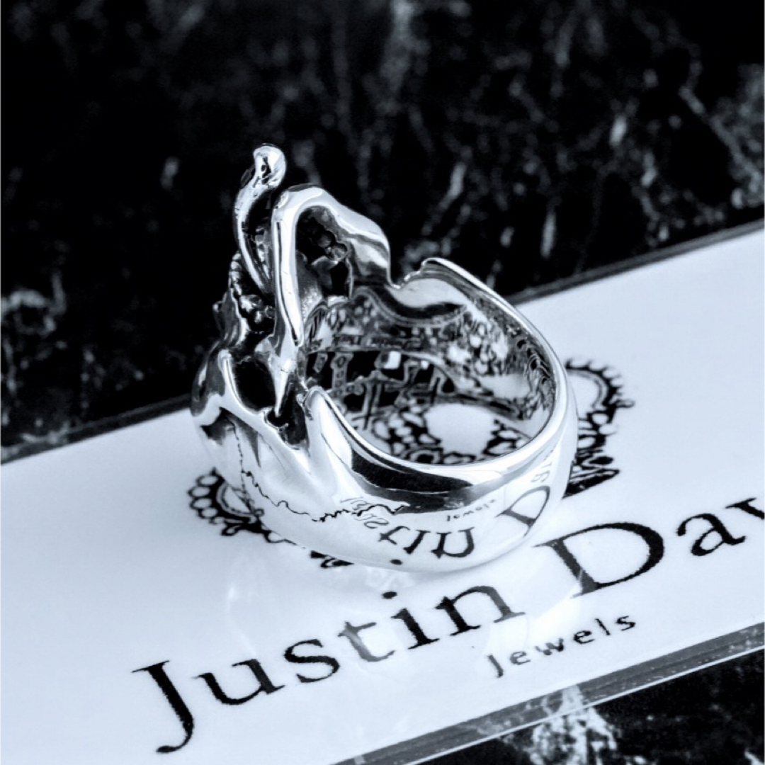 Justin Davis(ジャスティンデイビス)の極美品!ジャスティンデイビス SRJ456 GENE リング　スカル メンズのアクセサリー(リング(指輪))の商品写真