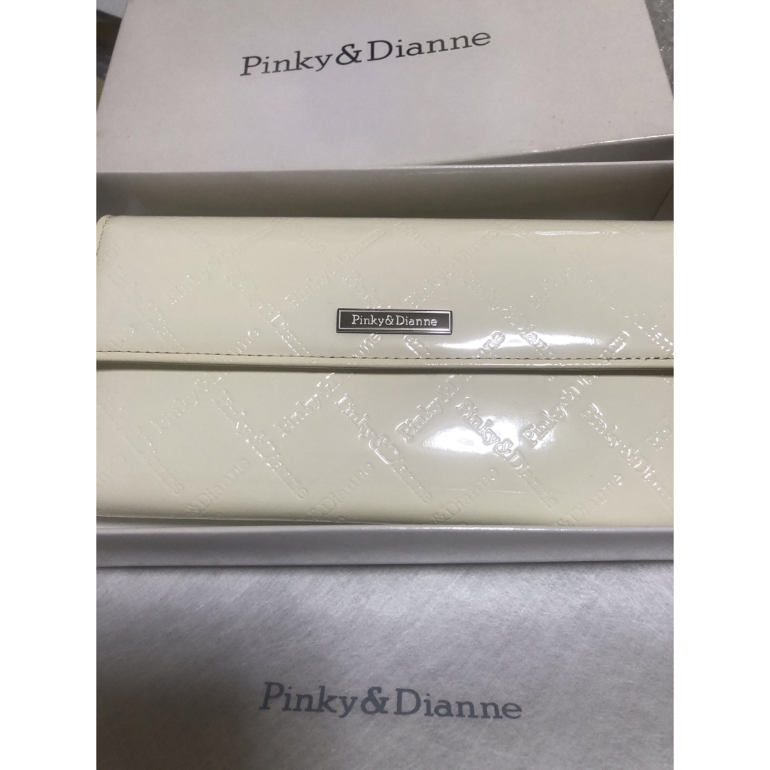 Pinky&Dianne(ピンキーアンドダイアン)のPinky&Dianne 長財布 レディースのファッション小物(財布)の商品写真