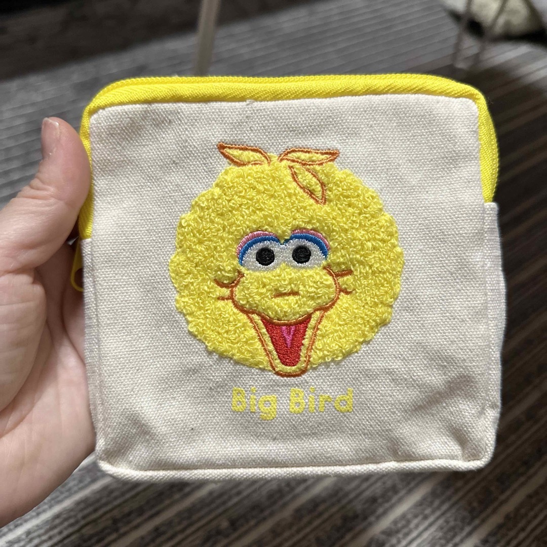 SESAME STREET(セサミストリート)のビックバード　ミニポーチ レディースのファッション小物(ポーチ)の商品写真