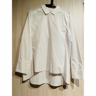 【新品・未使用】ILBLANC ホワイト　ブラウス　長袖　38サイズ(シャツ/ブラウス(長袖/七分))