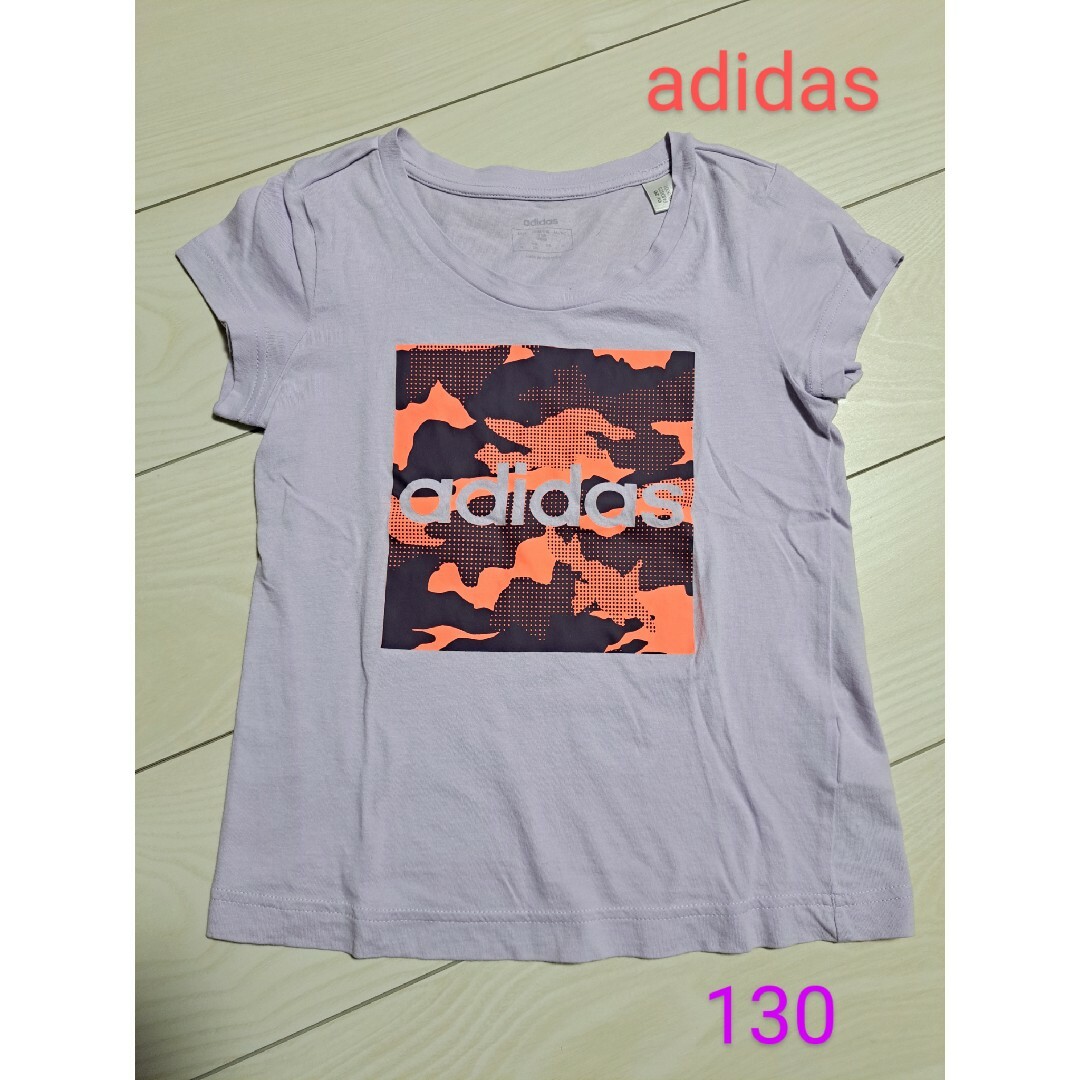 adidas(アディダス)のadidas　半袖　トップス　Tシャツ　綿100　女の子　春夏　130サイズ キッズ/ベビー/マタニティのキッズ服女の子用(90cm~)(Tシャツ/カットソー)の商品写真