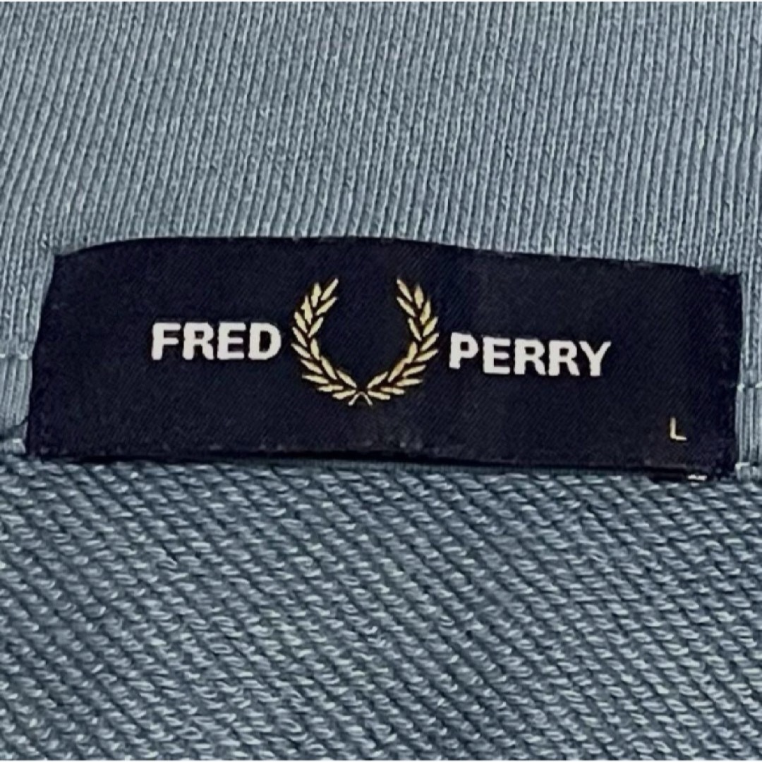 FRED PERRY(フレッドペリー)の【人気】FRED PERRY　フレッドペリー　ハーフジップスウェット　月桂樹ロゴ メンズのトップス(スウェット)の商品写真