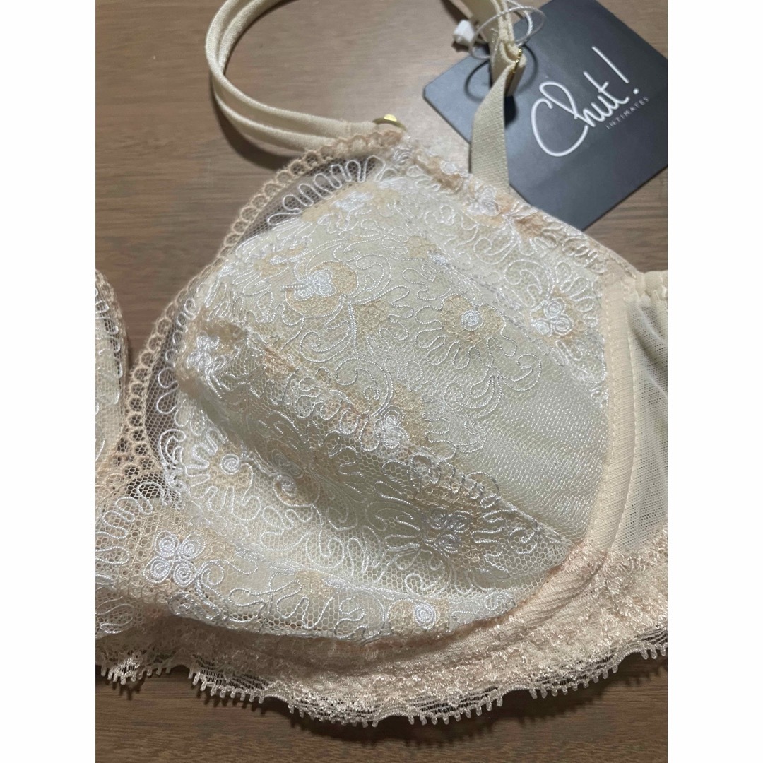 Chut! INTIMATES(シュットインティメイツ)のChut ドレスイージーブラ chic M1 レディースの下着/アンダーウェア(ブラ)の商品写真