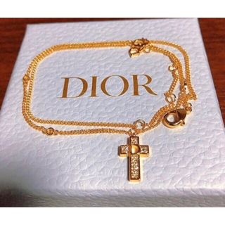 クリスチャンディオール(Christian Dior)のDior ゴールド ネックレス 十字架 ストーン 可愛い 上品 (ネックレス)