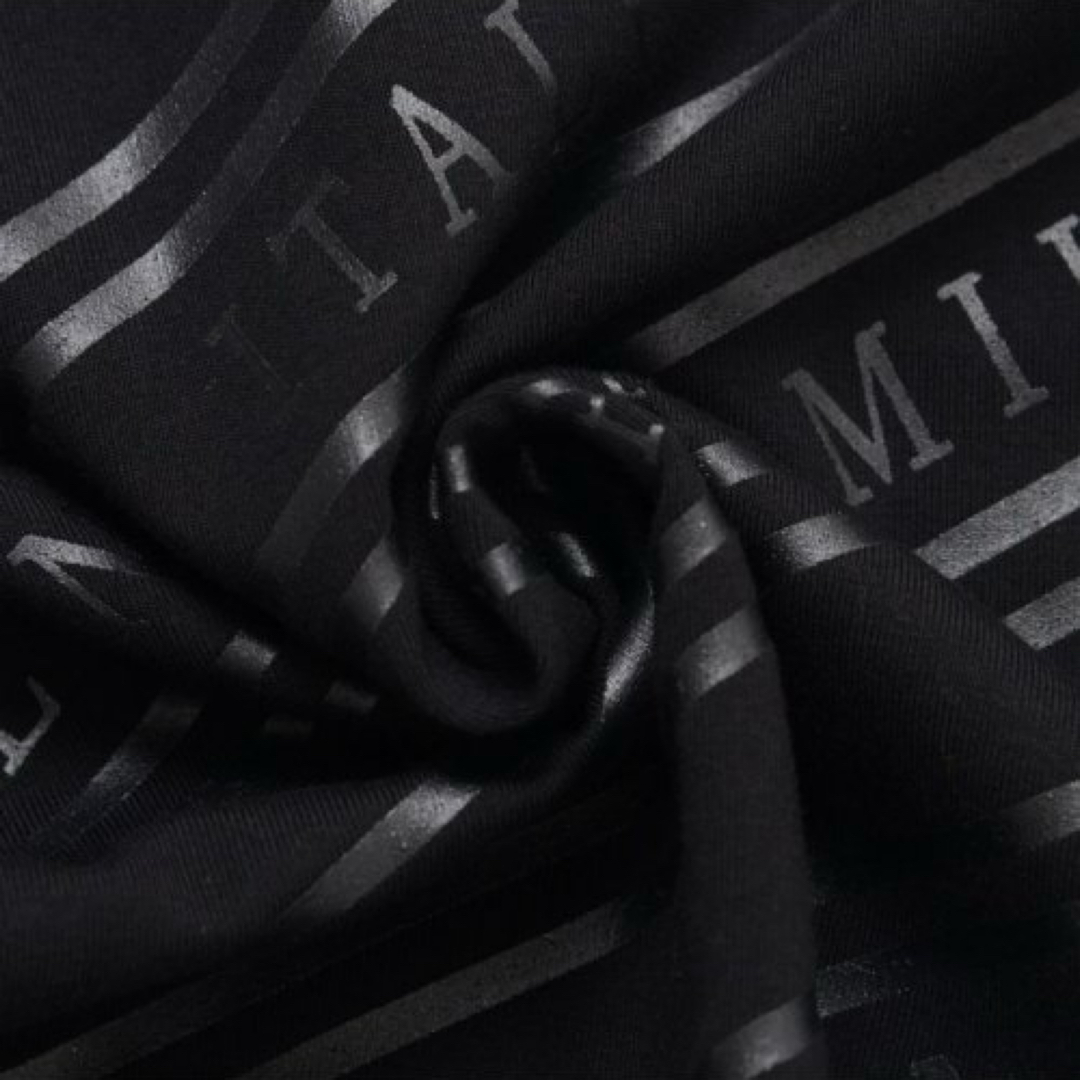 VIOLA(ヴィオラ)のブラック Mサイズ ヴィオラ 総柄プリントロンT 長袖Tシャツ メンズのトップス(Tシャツ/カットソー(七分/長袖))の商品写真