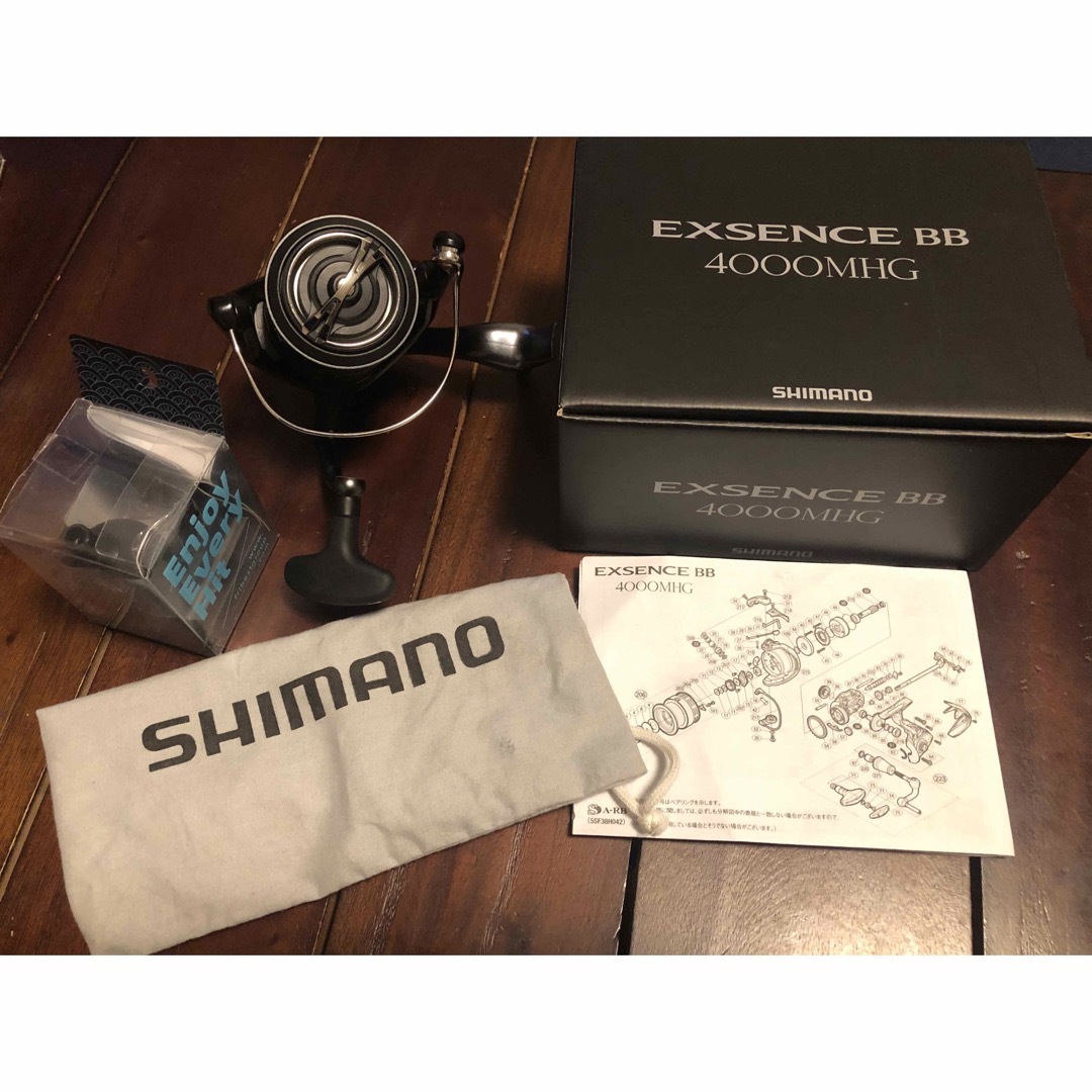 SHIMANO(シマノ)の20 EXSENCE BB 4000MHG （PE0.8号150〜200m付） スポーツ/アウトドアのフィッシング(リール)の商品写真