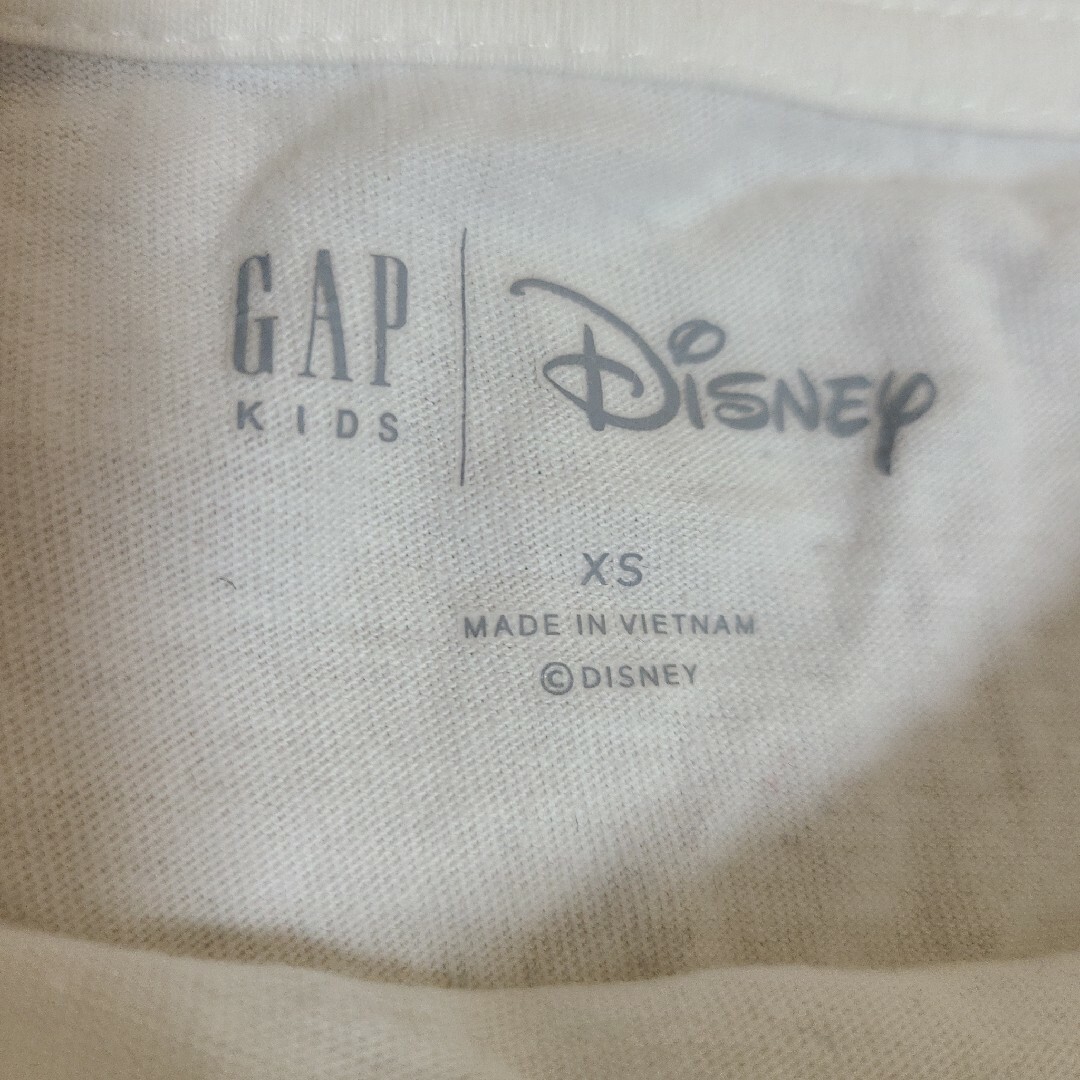 GAP Kids(ギャップキッズ)のくくく、クラシックなミッキーマウスのデザインがシブちぃ！サイズXS 11 キッズ/ベビー/マタニティのキッズ服女の子用(90cm~)(Tシャツ/カットソー)の商品写真