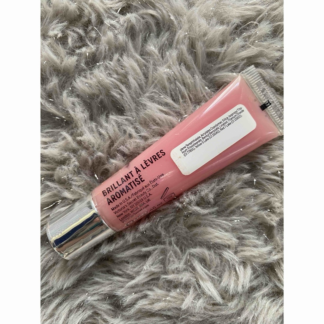 Victoria's Secret(ヴィクトリアズシークレット)のVictoria's Secret Flavored Gloossリップグロス コスメ/美容のベースメイク/化粧品(リップグロス)の商品写真