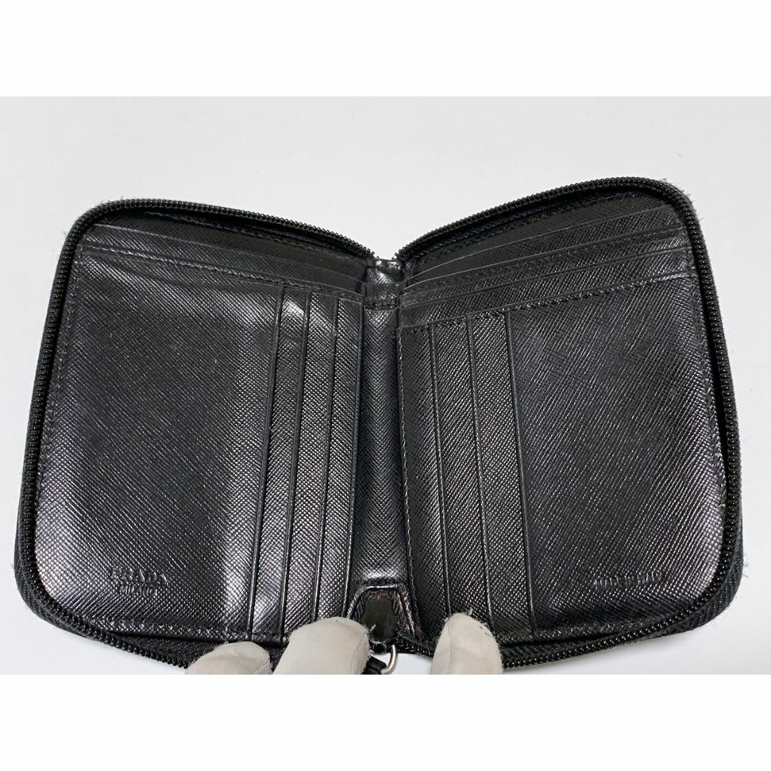 PRADA(プラダ)のプラダ ラウンドファスナー 二つ折り 札入れ 財布 黒 D10 レディースのファッション小物(財布)の商品写真