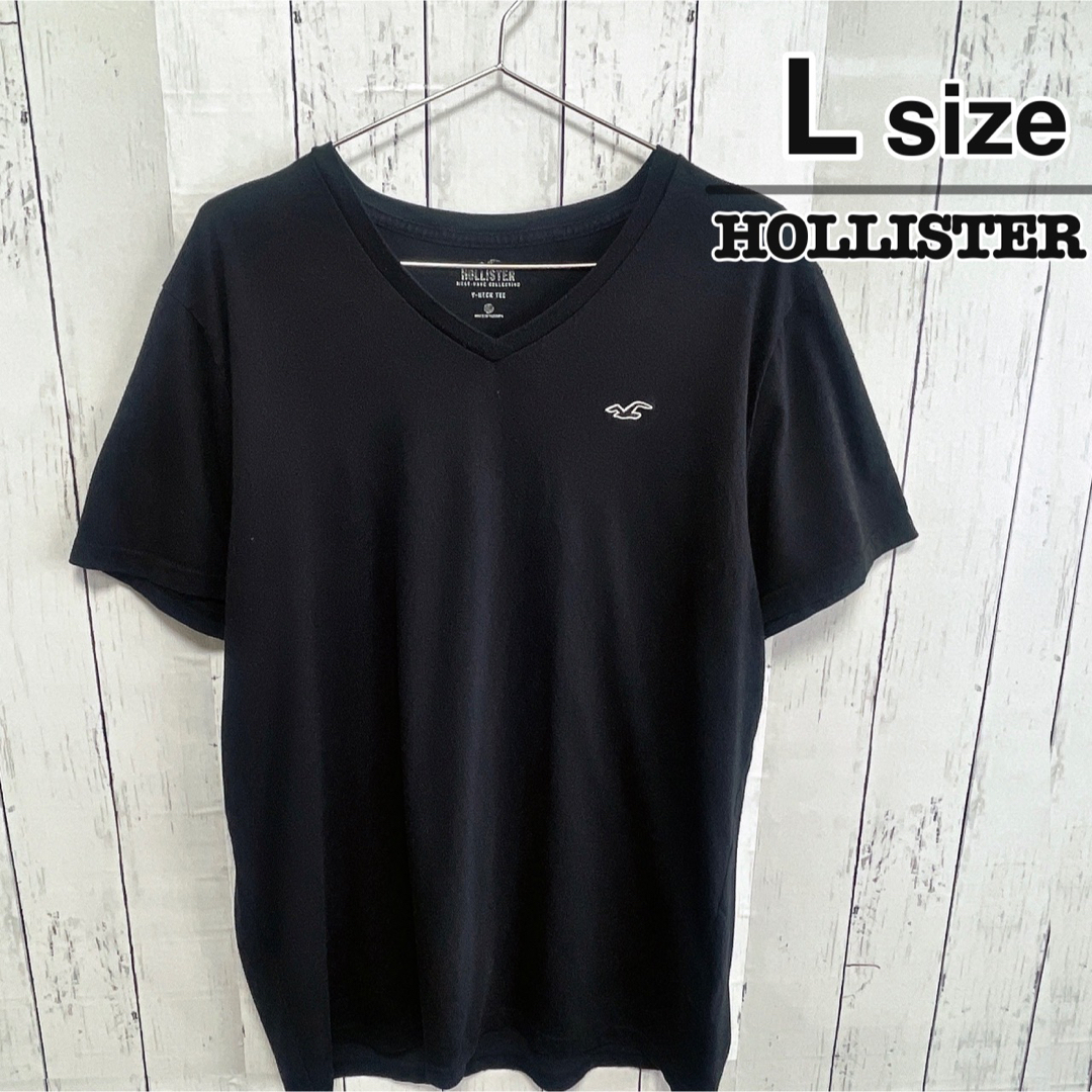 Hollister(ホリスター)のHOLLISTER　Tシャツ　Vネック　ブラック　ワンポイント　ロゴ　USA古着 メンズのトップス(Tシャツ/カットソー(半袖/袖なし))の商品写真