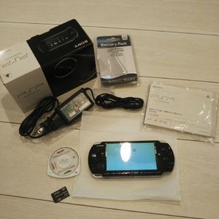 プレイステーションポータブル(PlayStation Portable)の美品⭐️psp3000本体⭐️黒。バッテリー、箱、説明書、充電器、メモリ、ゲーム(携帯用ゲーム機本体)