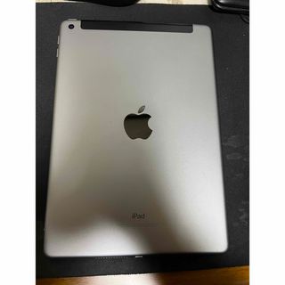 アイパッド(iPad)の【Apple】iPad Wi-Fi Cellularモデル 第5世代  32GB(タブレット)