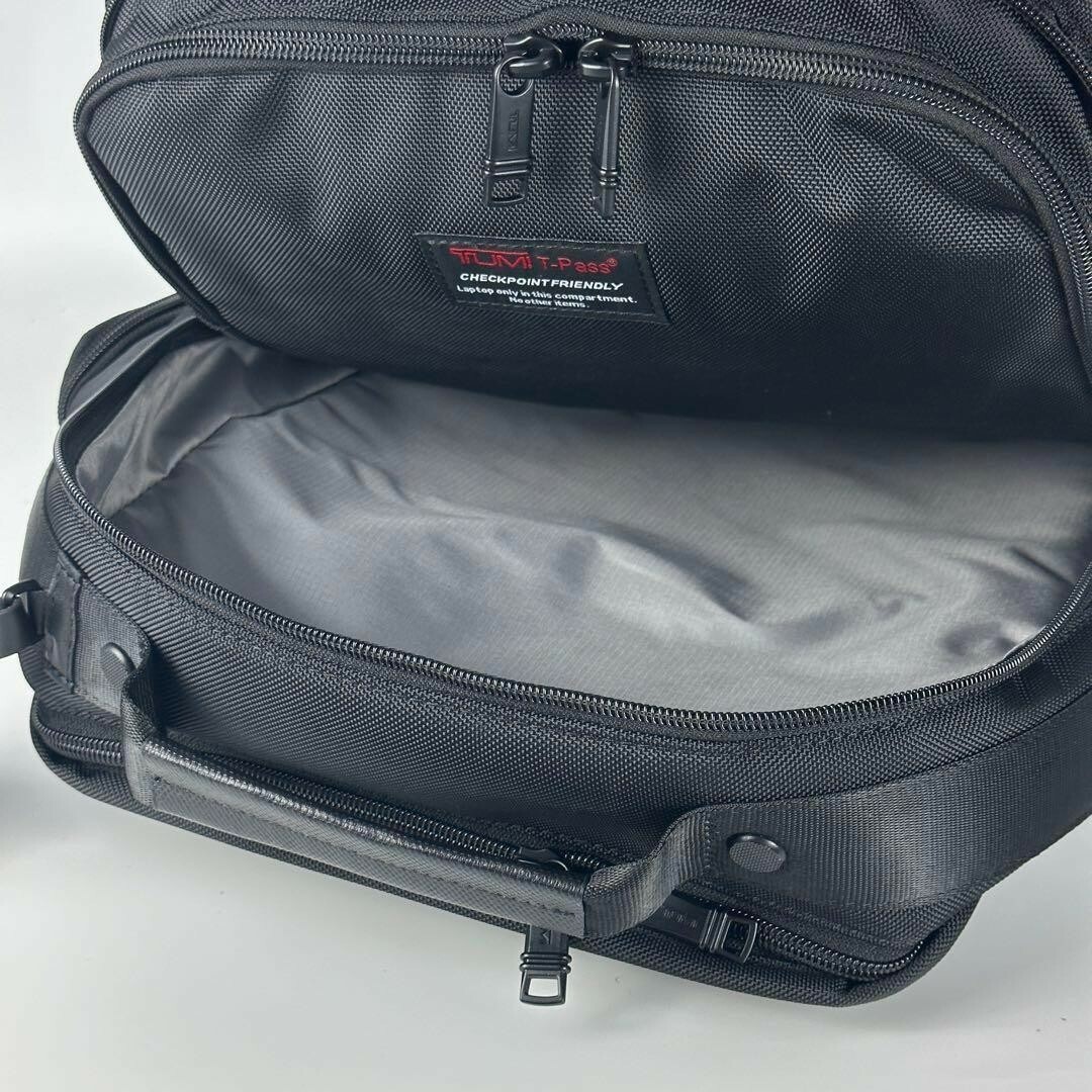 TUMI(トゥミ)のTUMI ALPHA 3ブラックデラックス多機能ショルダーバッグ リュック メンズのバッグ(バッグパック/リュック)の商品写真