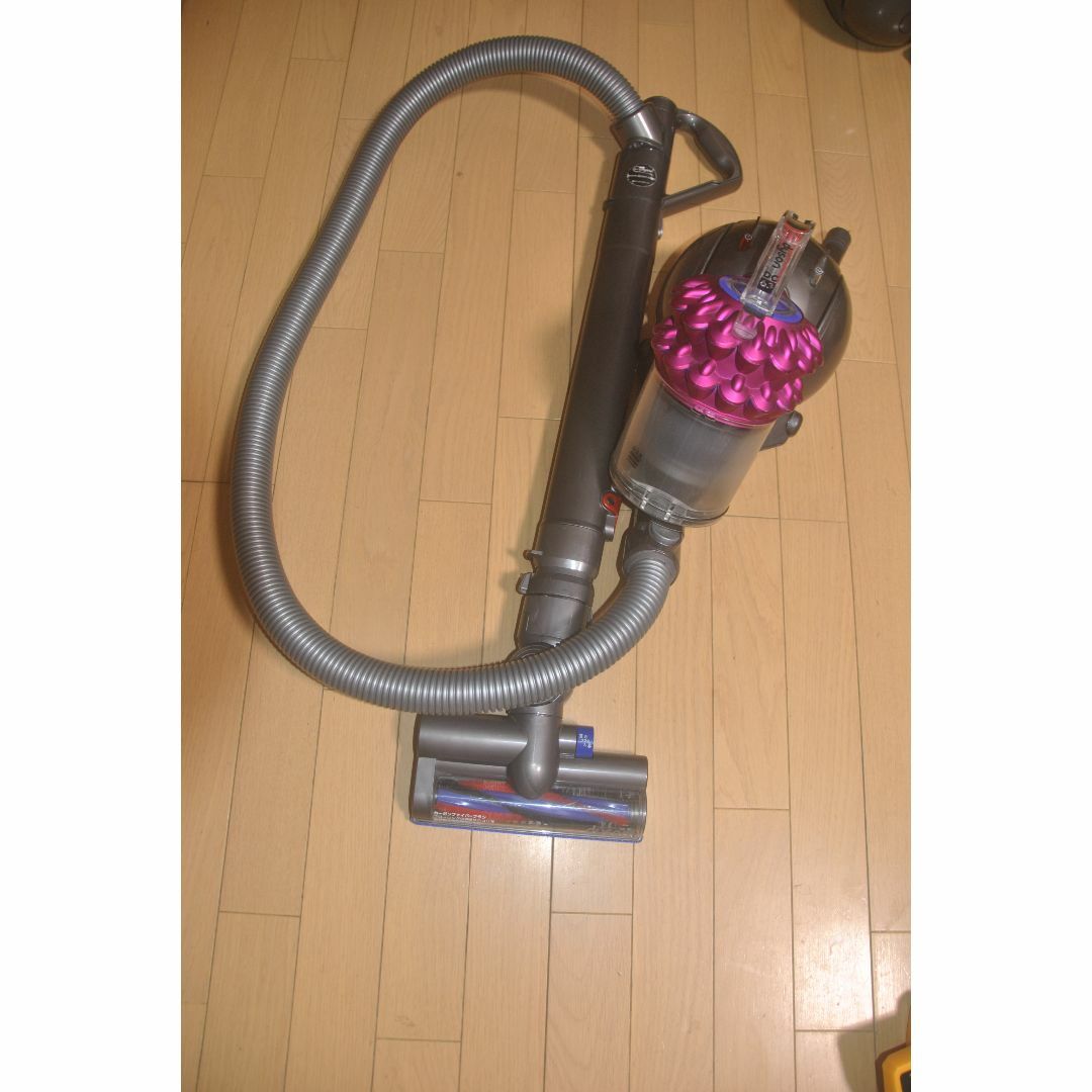 Dyson(ダイソン)の03172クリーニング済みダイソンDC63タービンヘッド　ヘッド状態かなり良 スマホ/家電/カメラの生活家電(掃除機)の商品写真